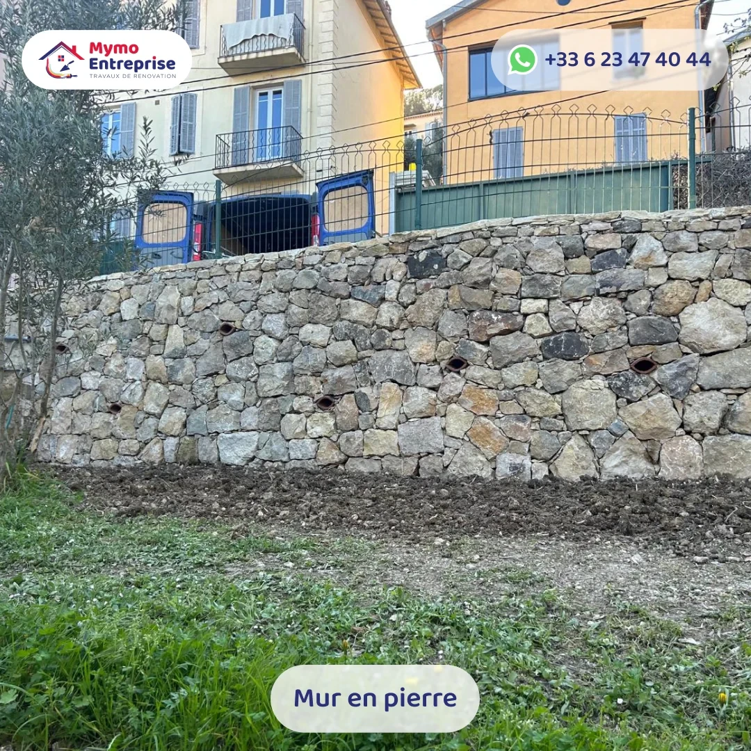 Mur en pierre